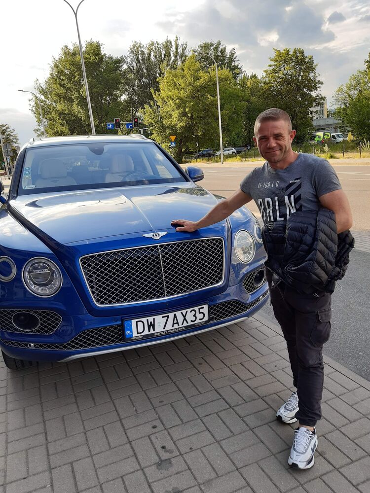  ,   Mihail, 42 ,   ,   