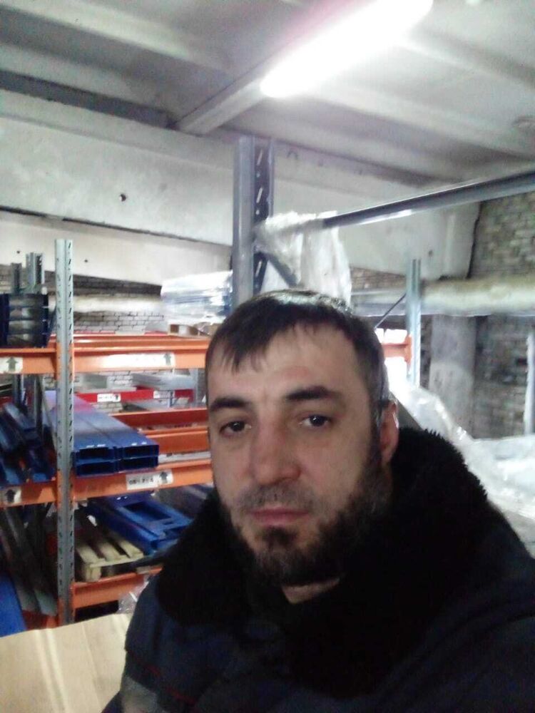  43878407  , 41 ,    