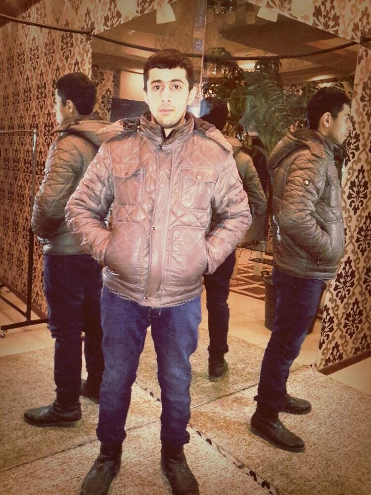  5610667  Jasurbek, 32 ,    