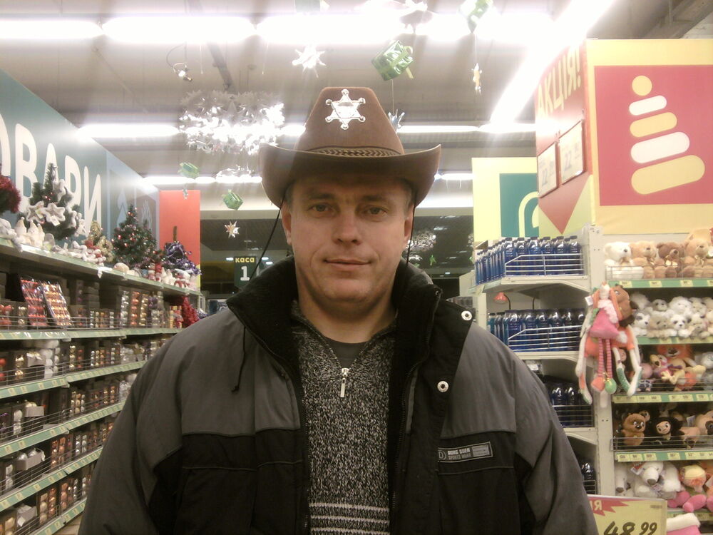  36847427  Vladimir, 54 ,    