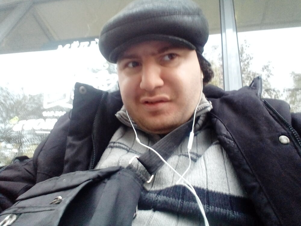  29623347  Pavel, 36 ,    