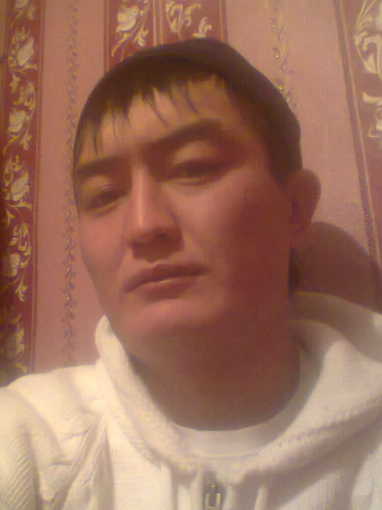  6638727  Seka, 37 ,    