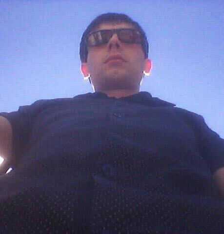  43481547  Vlad, 32 ,    