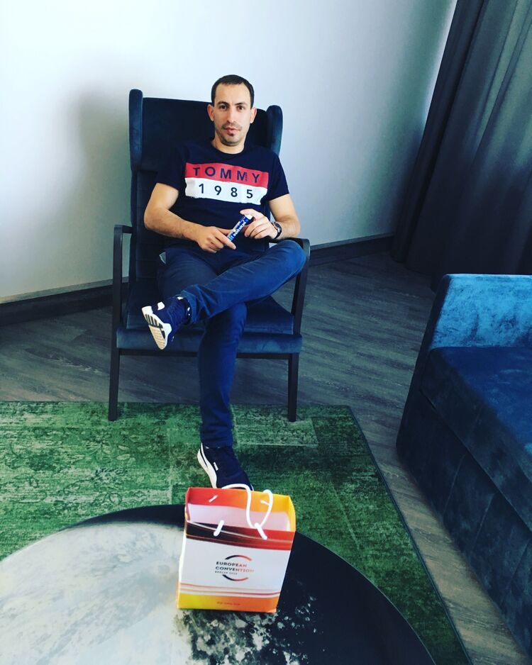  ,   Kalean, 35 ,  