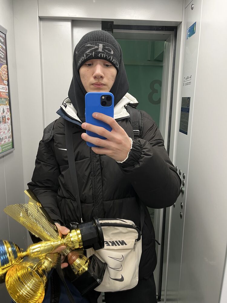 ���������� �������������, ���� ����� Aza, 18 ���, ������������ ��� ������, ����� � ���������