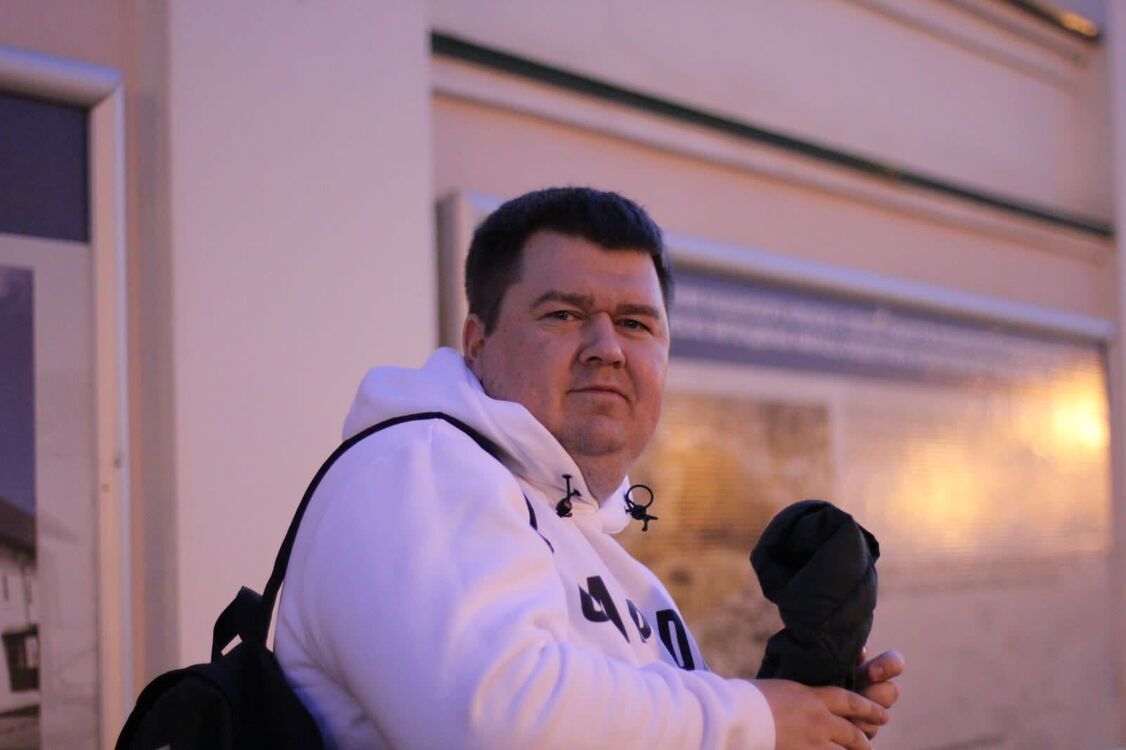  ,   Evgenii, 40 ,     , c 