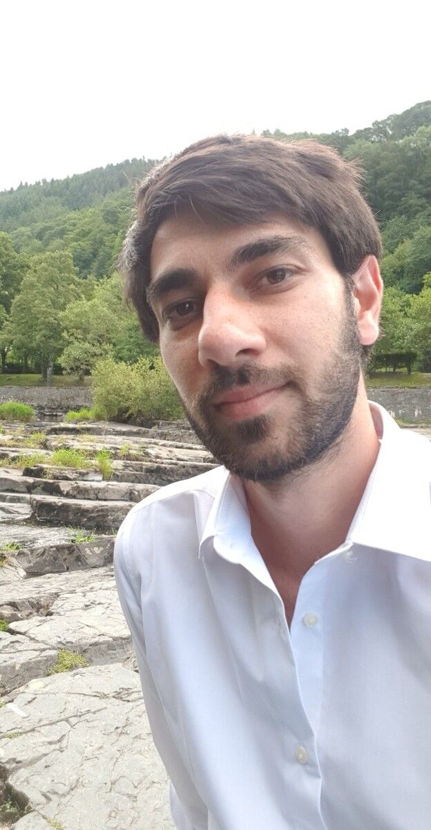  ,   Amar, 28 ,   ,   , c 
