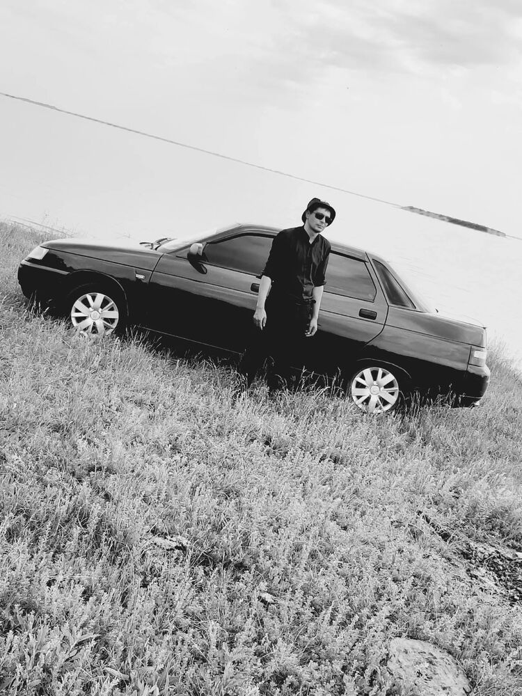  38071437  , 25 ,    