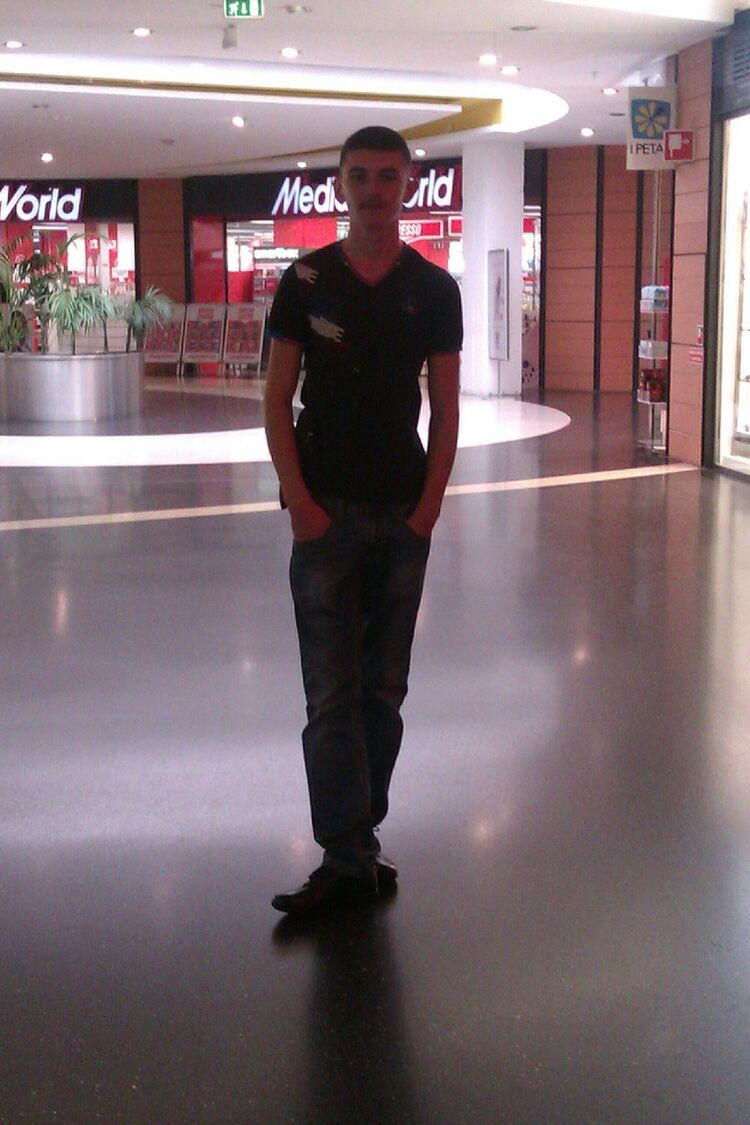  ,   Vova, 28 ,   