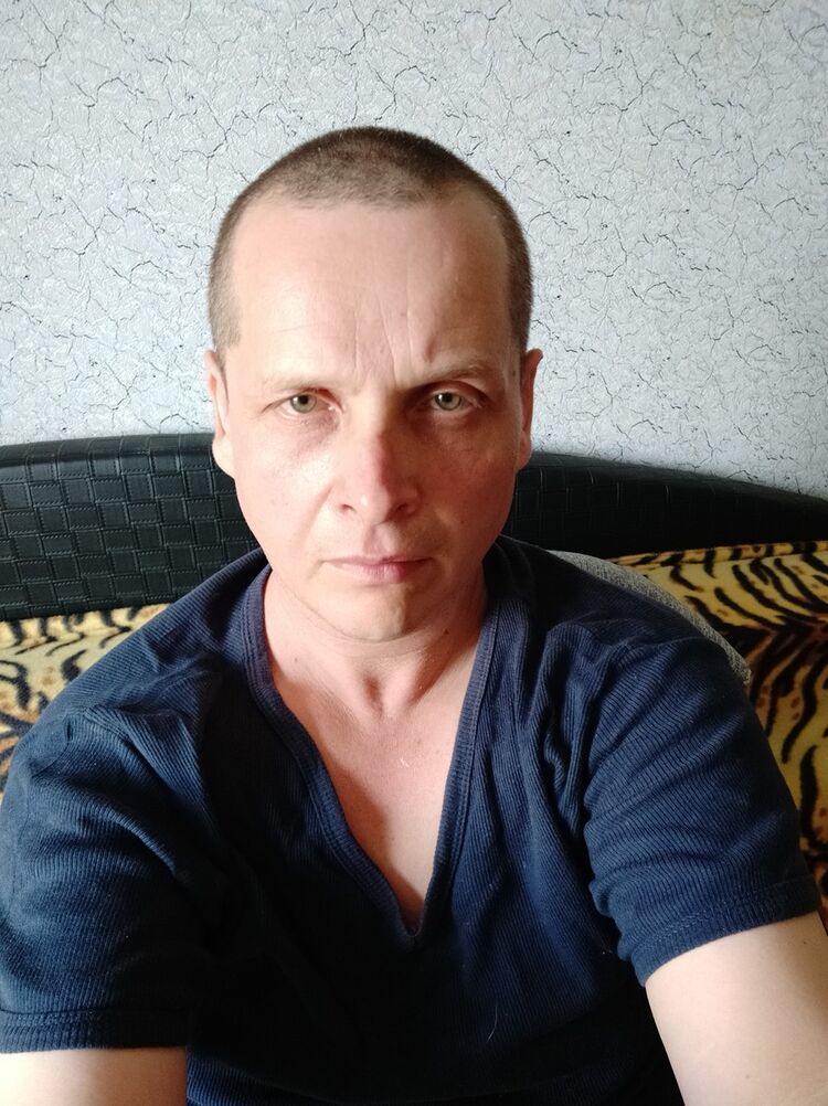  17005327  , 49 ,    