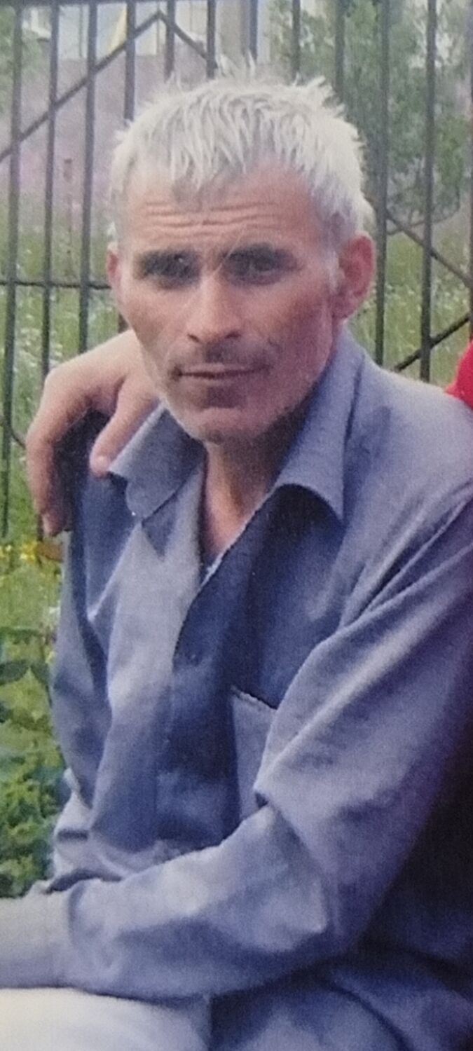  53048477  , 39 ,    