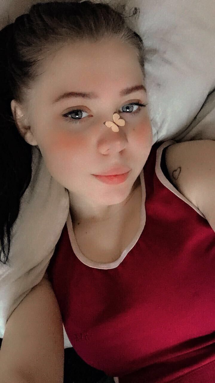  26078607  , 22 ,    --