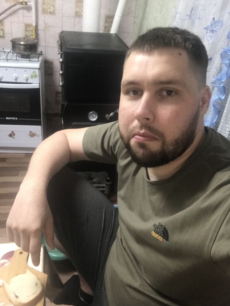  40443357  , 33 ,    -