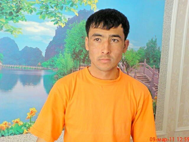  4670177  Azamjon, 39 ,    