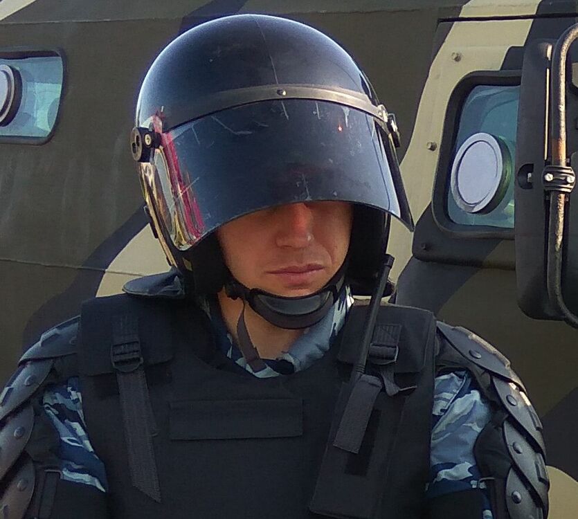  23193317  , 48 ,    -