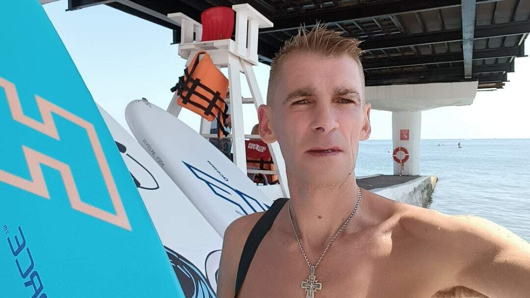  29145487  EVGENIJ, 44 ,    