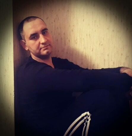  43372917  , 37 ,    