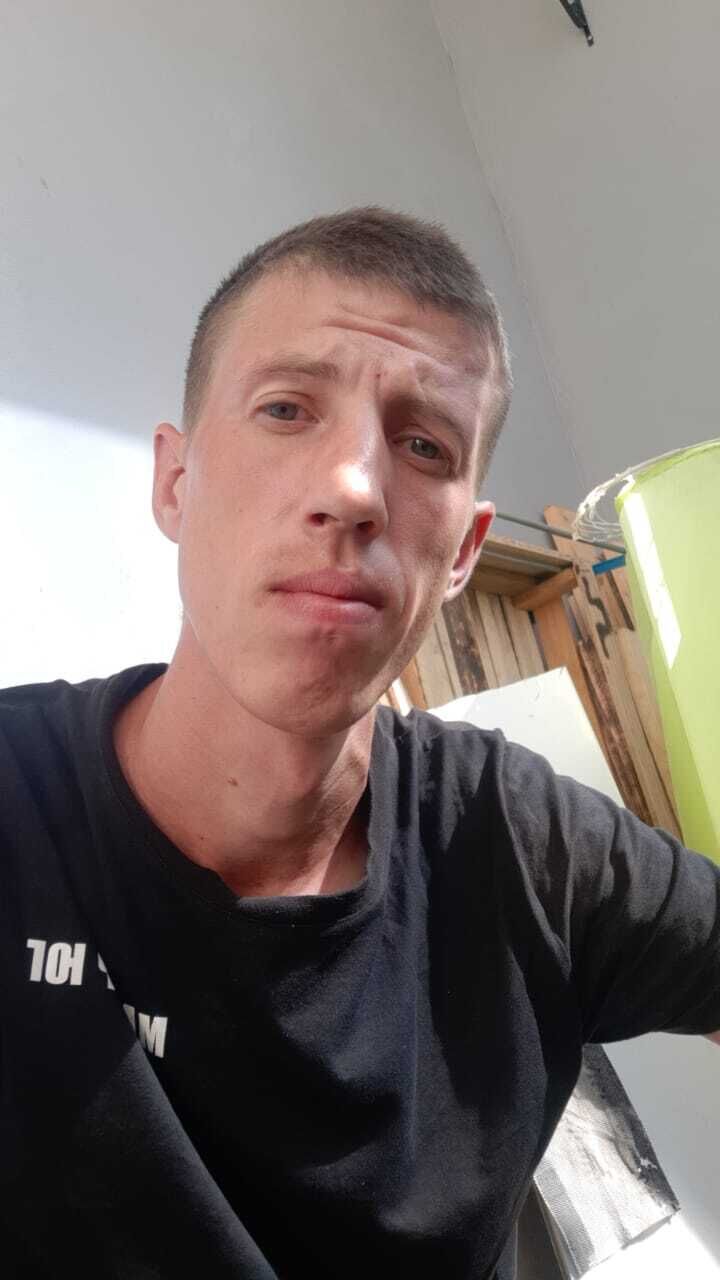  ,   Mikhail, 29 ,   ,   , c , 