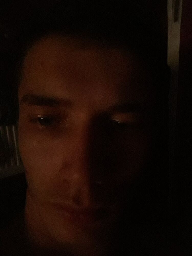  8784707  , 27 ,    