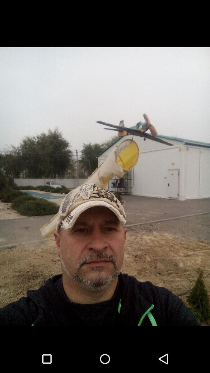  21909687  Sandro, 55 ,    