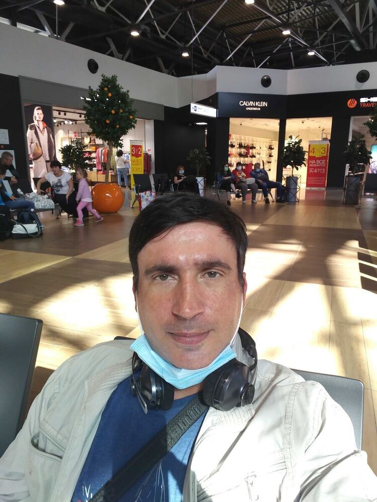  21868747  , 51 ,    -