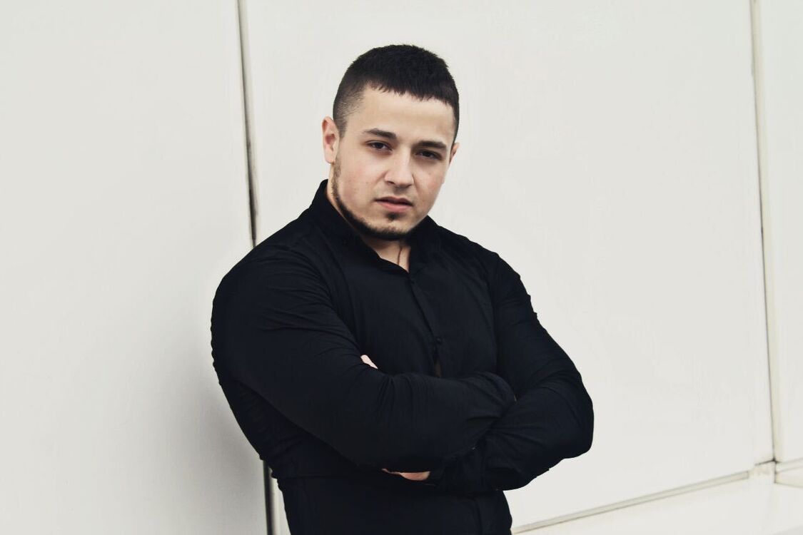  ,   , 28 ,   