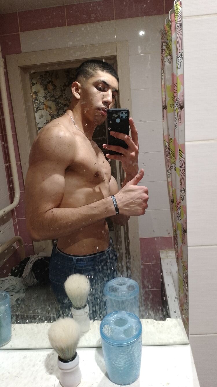 ���������� ������ ��������, ���� ����� Ayoub, 22 ����, ������������ ��� ������, ����� � ���������