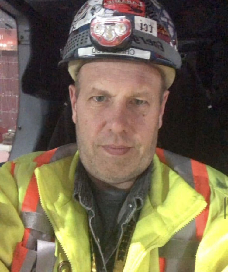  ,   Chris Thomas, 44 ,   ,   