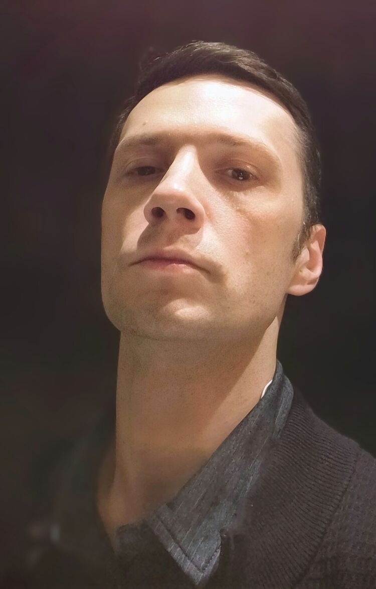  ,   Anton, 35 ,   ,   