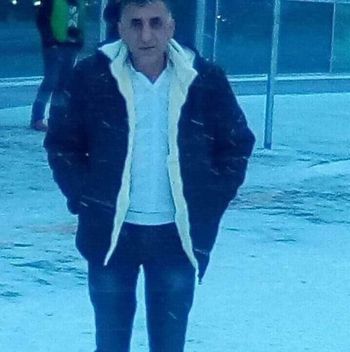  49735397  , 57 ,    Nepasice