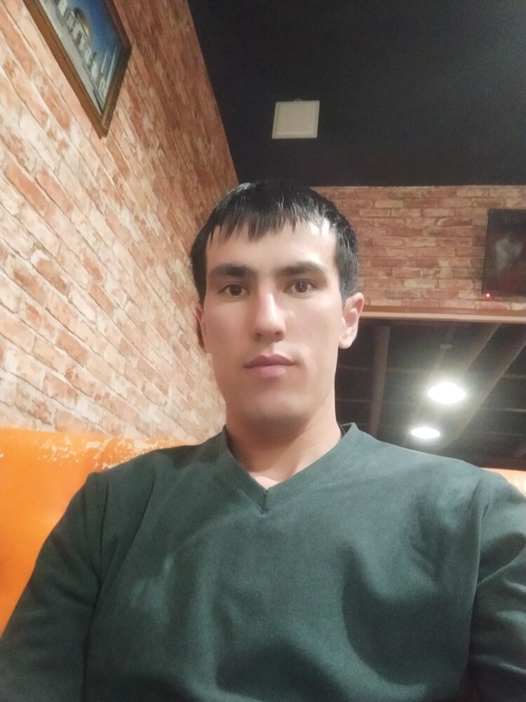  53883517  , 28 ,    