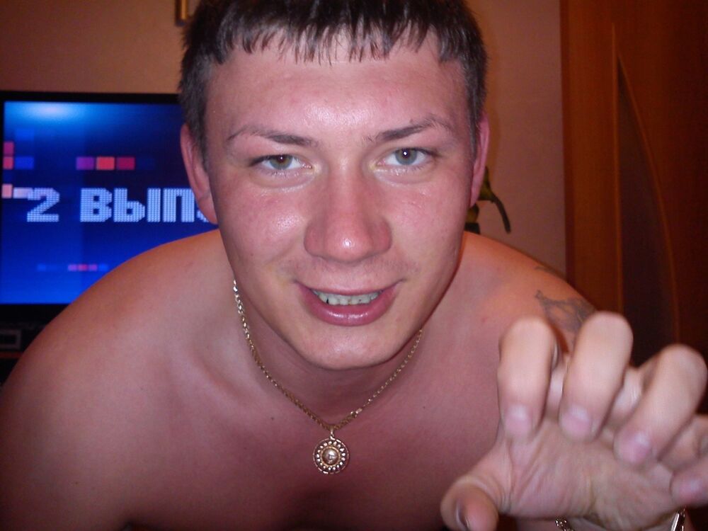  -,   RUSLAN, 38 ,   ,   , c , 