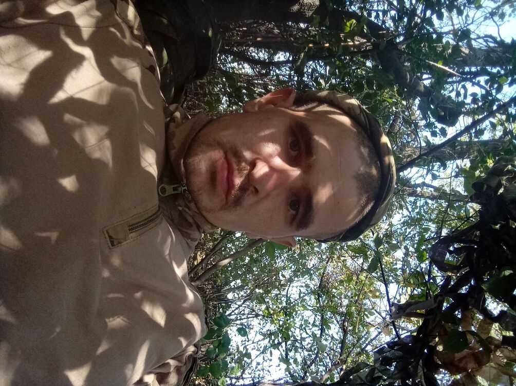 47309137  , 33 ,    
