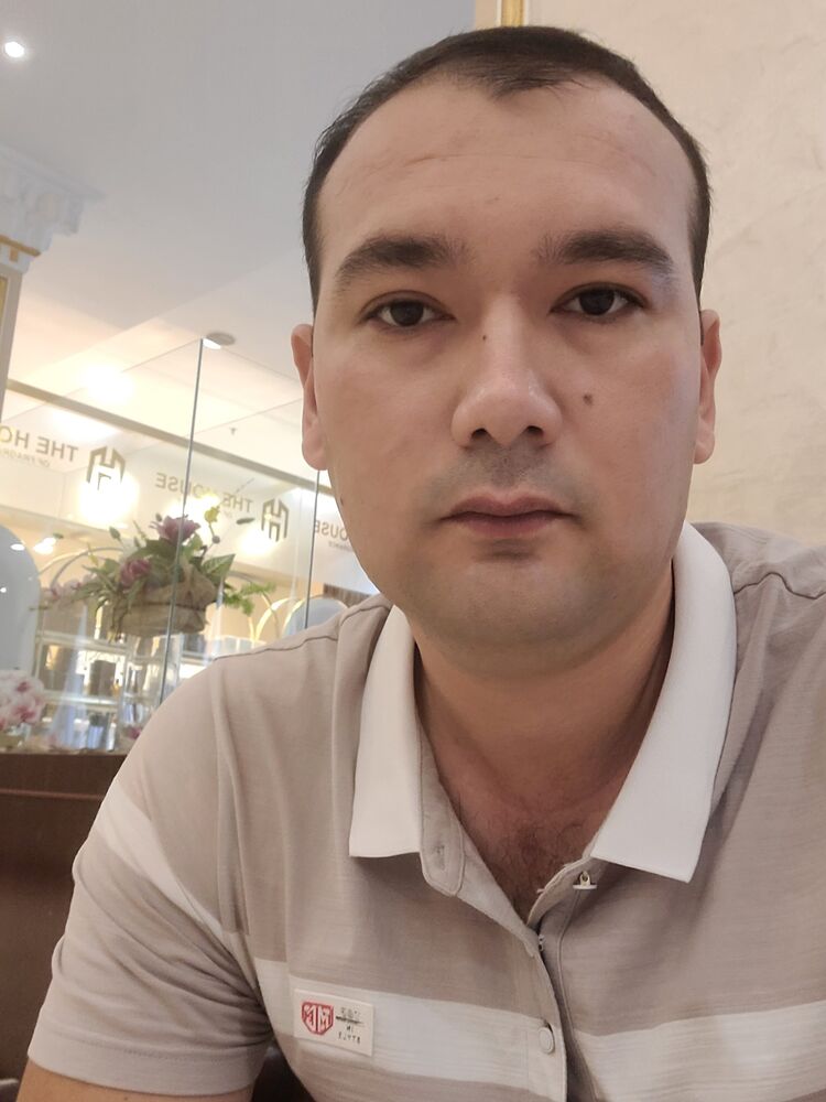  54429327  Islombek, 33 ,    