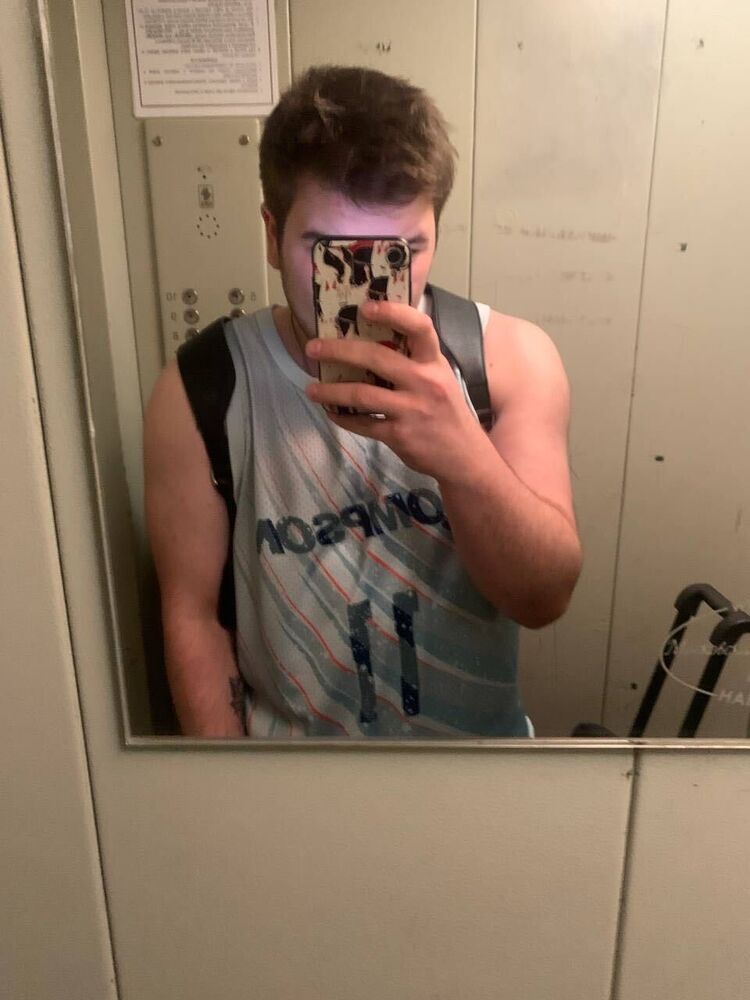  37265477  , 22 ,    