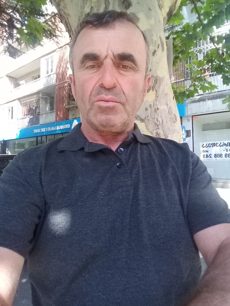  20784767  Frido, 62 ,    