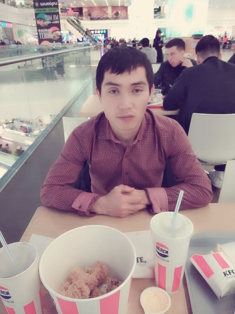  18831127  Maksatbek, 38 ,    