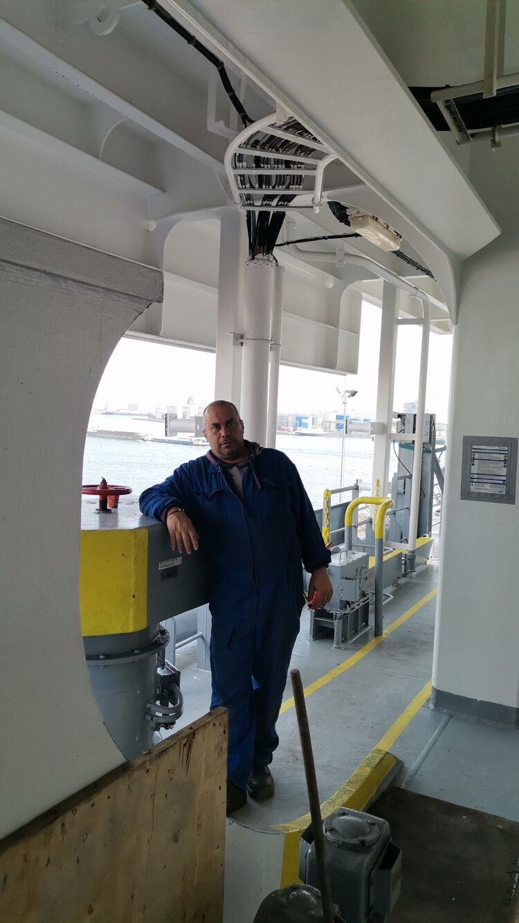  ,   Zahari, 52 ,   ,   