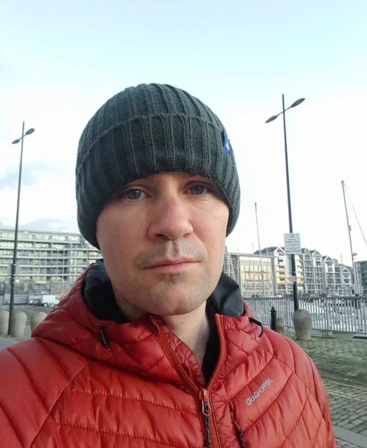  45371017  David ben, 48 ,    