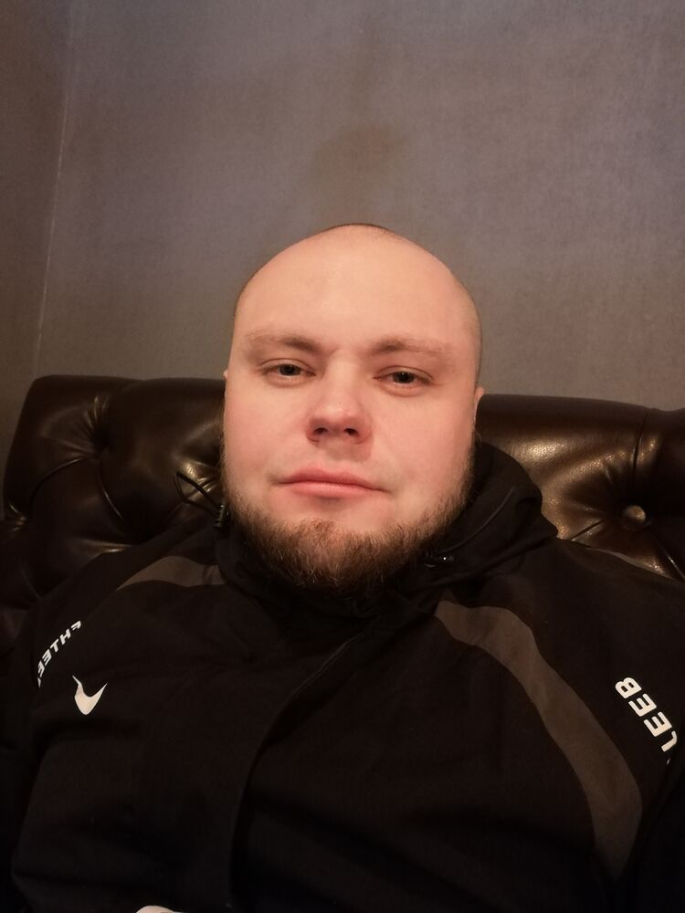  42860837  , 40 ,    