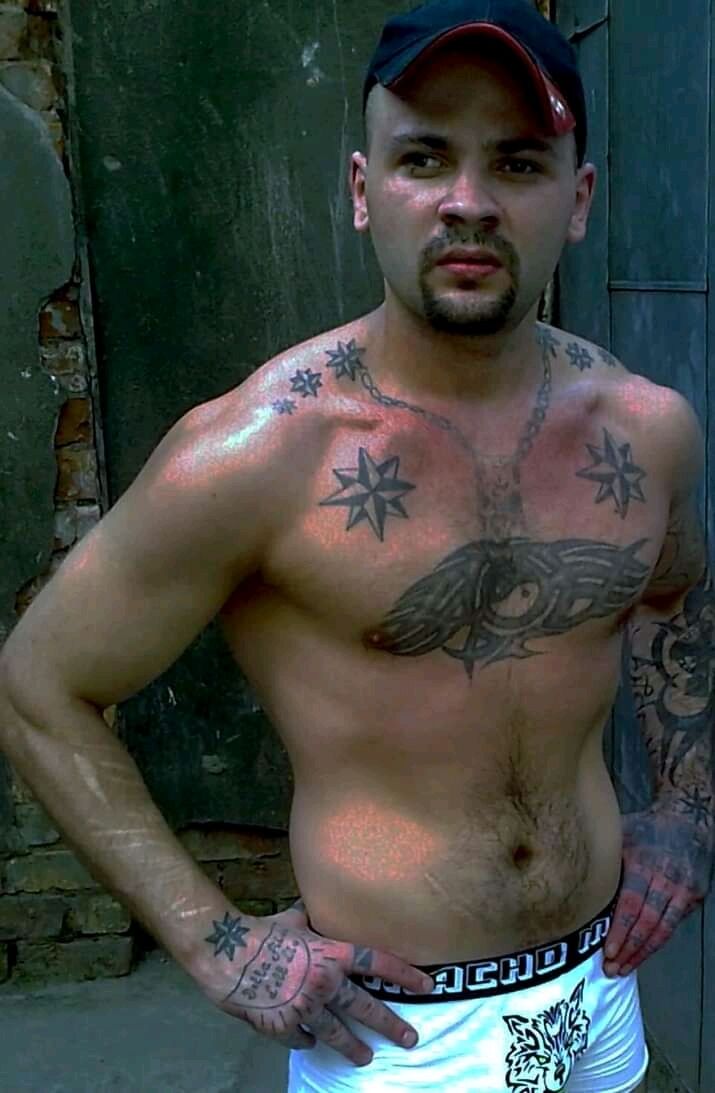  ,   Andruxa, 33 ,   ,   , c 