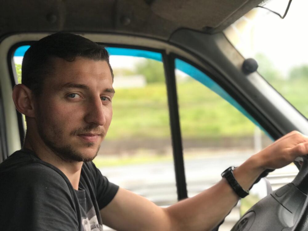  35100577  Nikita, 27 ,    