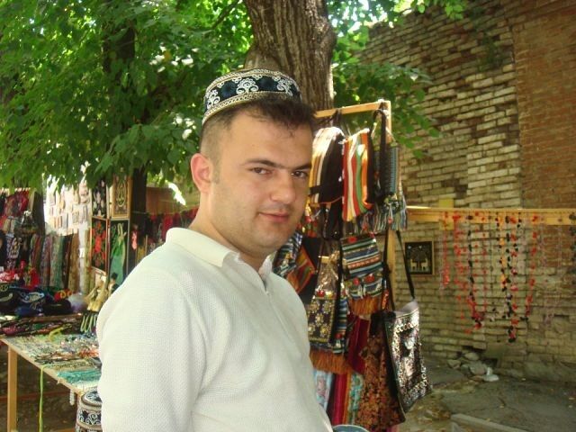  ,   Xavi H, 44 ,   ,   , c 