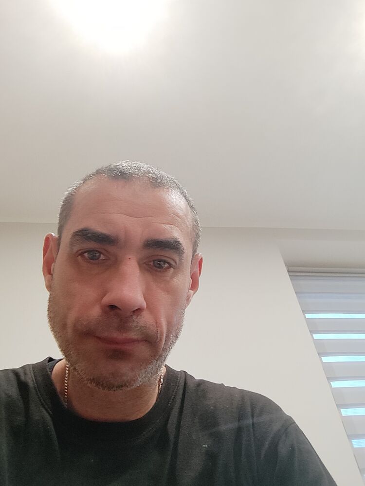  48408027  , 46 ,    