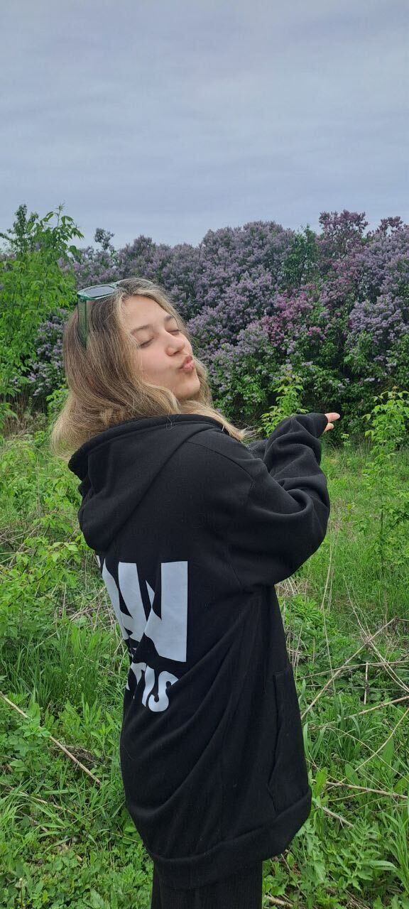  53093097  Dasha, 18 ,    