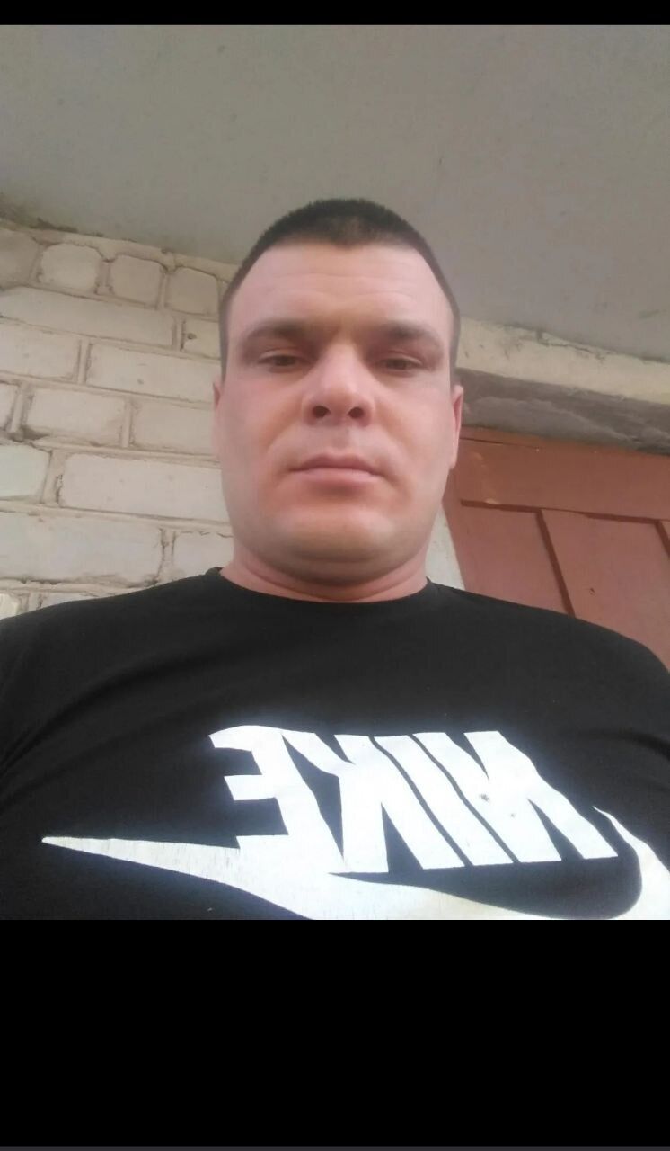  46999287  Bes, 34 ,    
