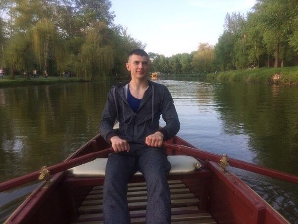  ,   Sergey, 32 ,   , 