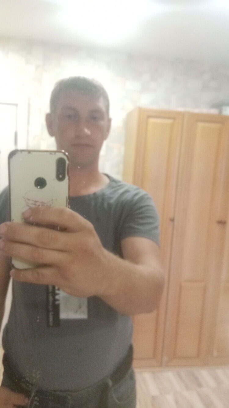  44564347  , 33 ,    