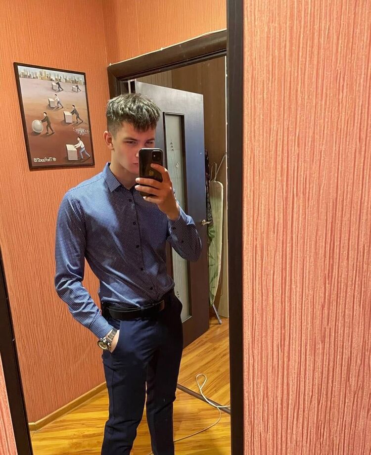 ���� 40175217 ����� Ernst, 21 ���, ���� ���������� � ������