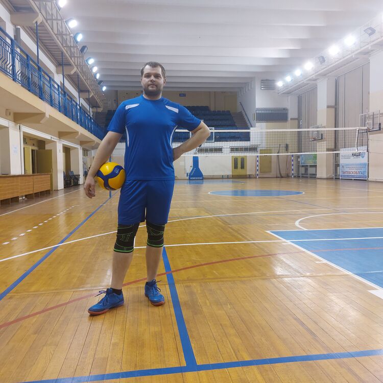  ,   Eduard, 32 ,   ,   